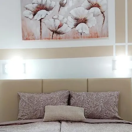 Adica Prenociste Sport Wellness Centar - Bazeni Hostel