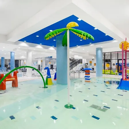 Adica Prenociste Sport Wellness Centar - Bazeni Ada